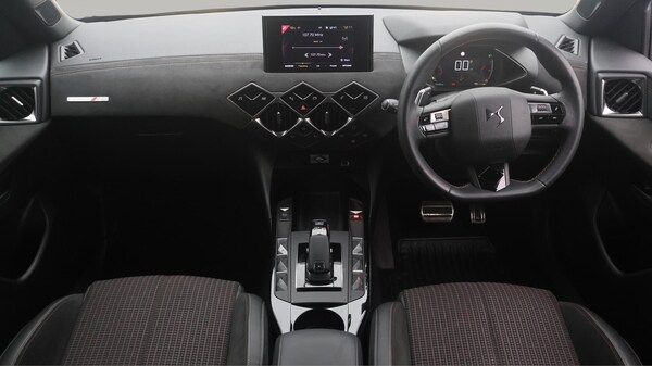 Used DS Automobiles DS 3 Crossback 2021 for sale - 76260241: Photo 14