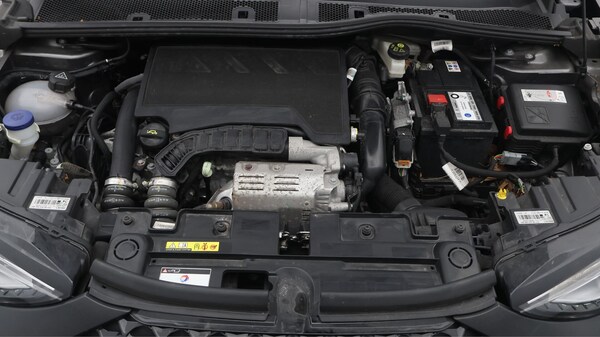 Used DS Automobiles DS 3 Crossback 2021 for sale - 76260241: Photo 20
