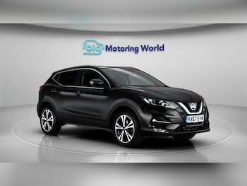 Used Nissan Qashqai 2017 for sale - 77703051: Photo