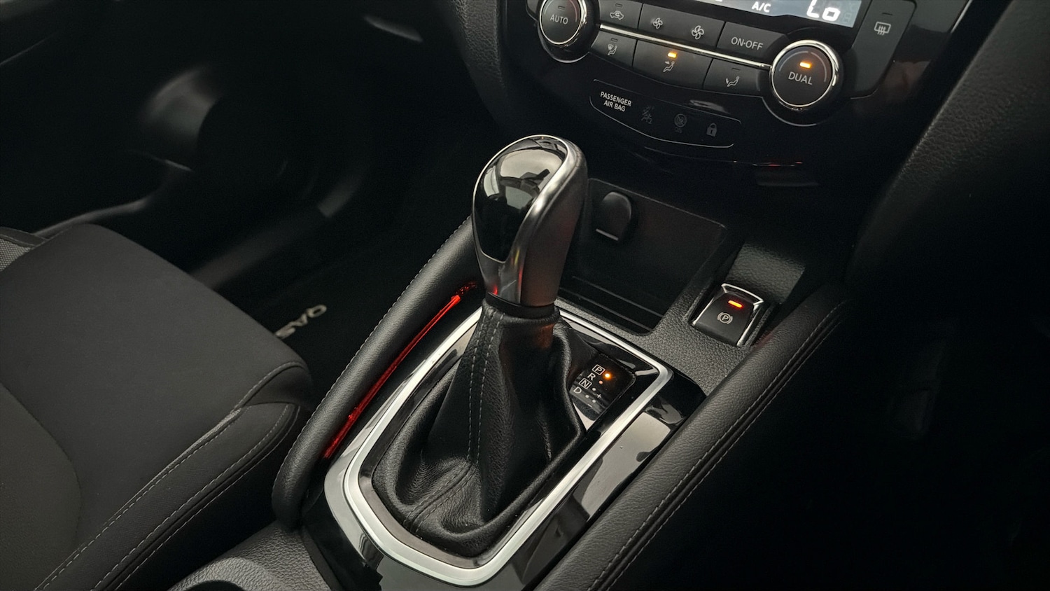 Used Nissan Qashqai 2017 for sale - 77703051: Photo 29