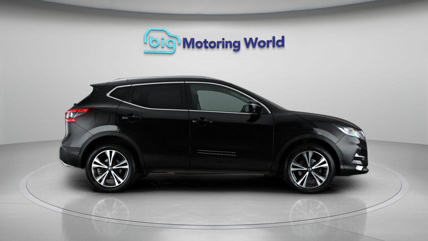 Used Nissan Qashqai 2017 for sale - 77703051: Photo 8