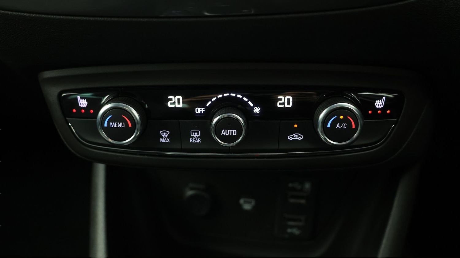 Used Vauxhall Crossland 2021 for sale - 77668351: Photo 12