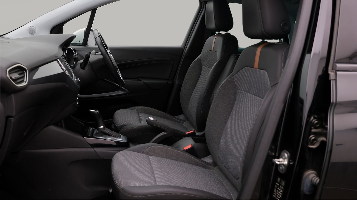 Used Vauxhall Crossland 2021 for sale - 77668351: Photo 14