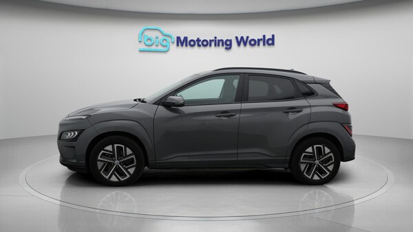 Used Hyundai KONA 2022 for sale - 76238898: Photo 5