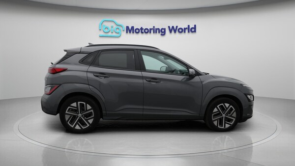 Used Hyundai KONA 2022 for sale - 76238898: Photo 9