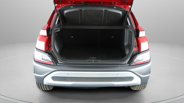 Used Hyundai KONA 2022 for sale - 76084116: Photo 18