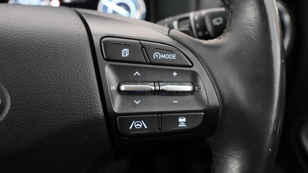 Used Hyundai KONA 2022 for sale - 76084116: Photo 27