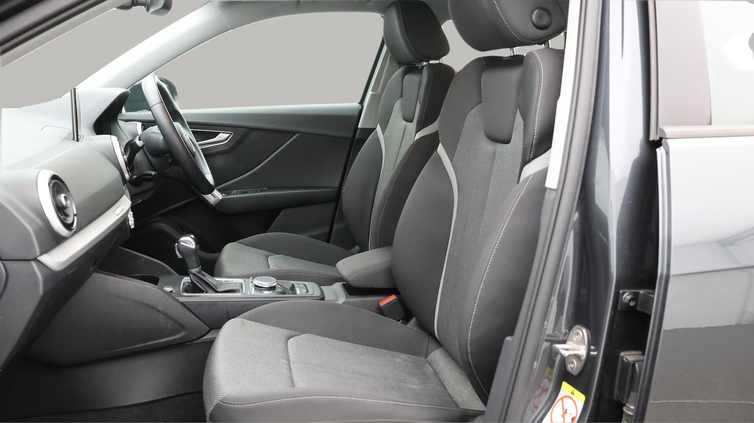 Used Audi Q2 2022 for sale - 76658563: Photo 15