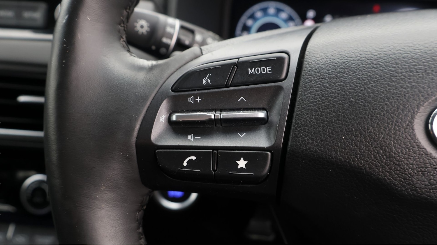 Used Hyundai KONA 2023 for sale - 77310402: Photo 25