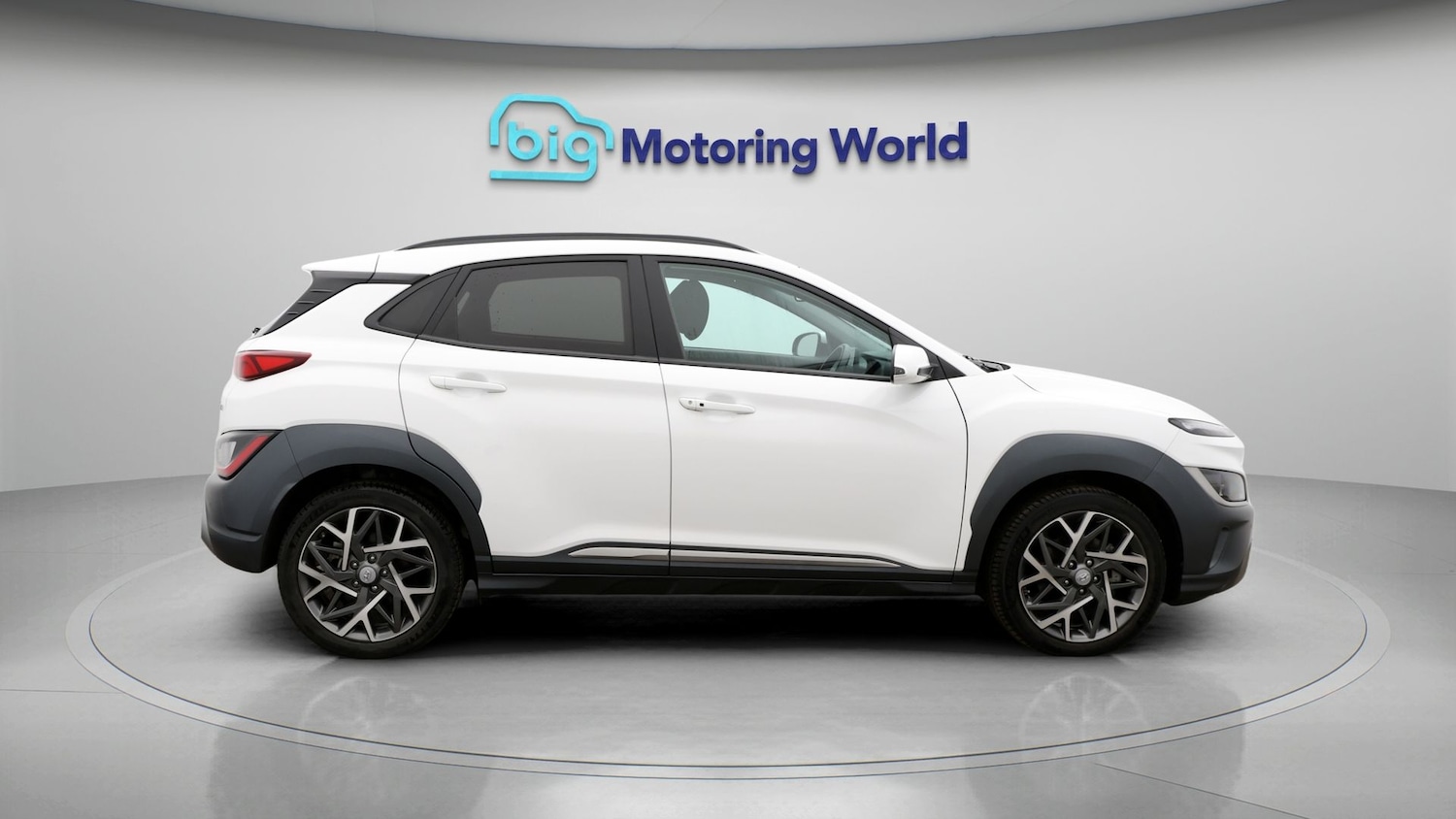 Used Hyundai KONA 2023 for sale - 77310402: Photo 8