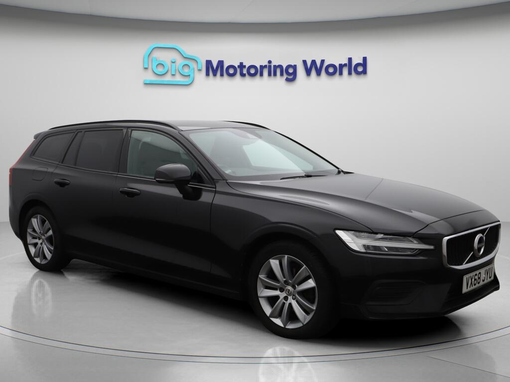 Used Volvo V60 2019 for sale - 76572872: Photo 1