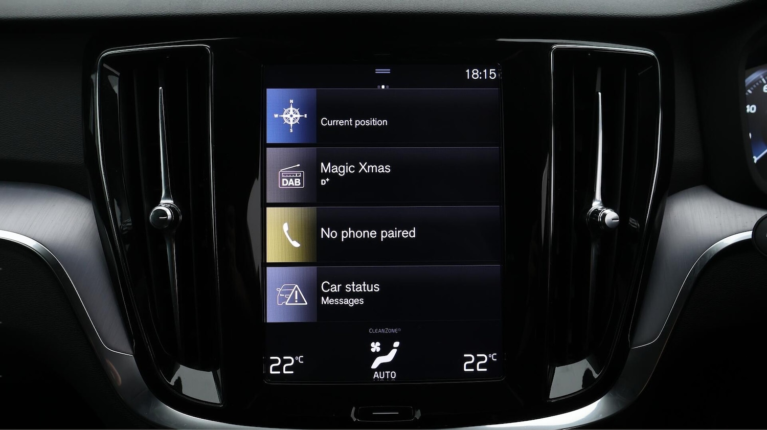 Used Volvo V60 2019 for sale - 76572872: Photo 12