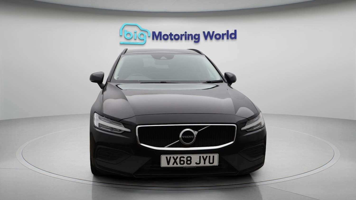 Used Volvo V60 2019 for sale - 76572872: Photo 3