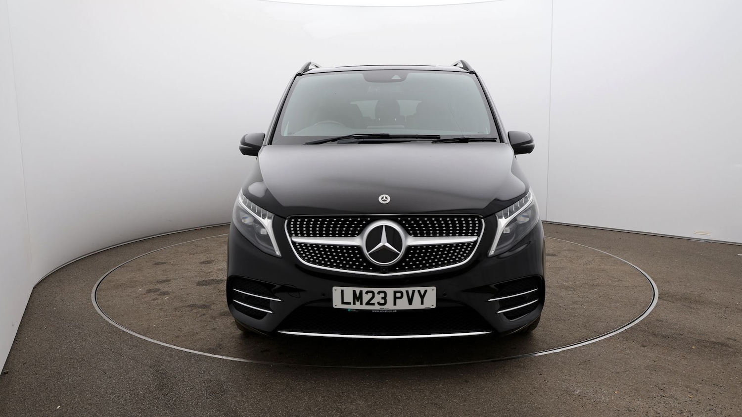 Used Mercedes-Benz V-Class 2023 for sale - 77071357: Photo 7