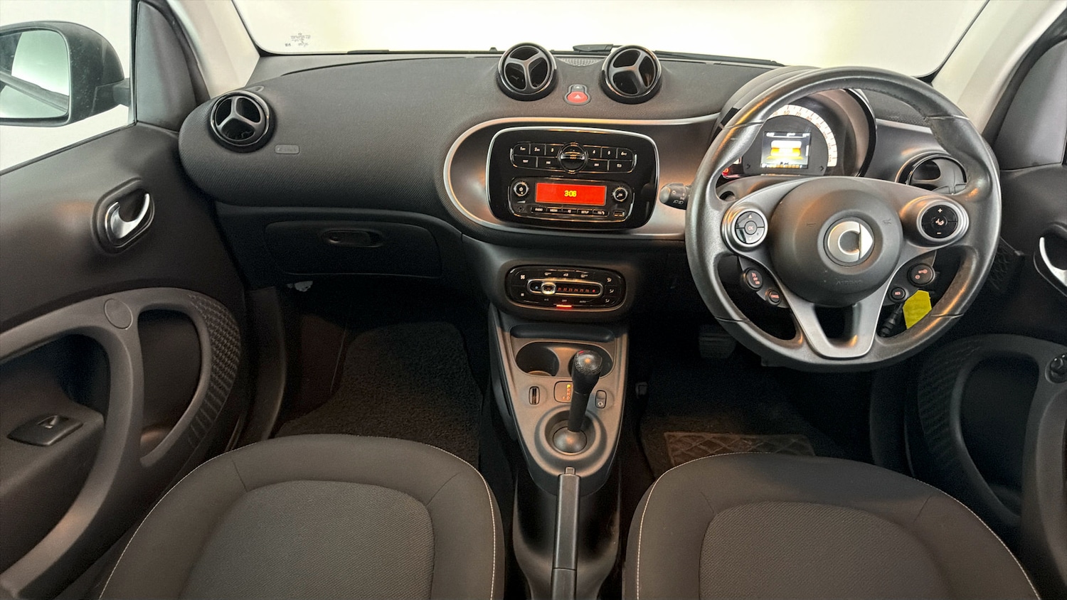 Used smart fortwo 2017 for sale - 77791502: Photo 12