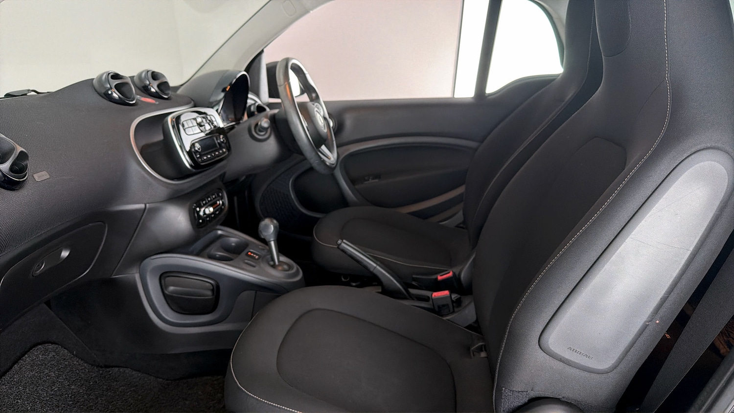 Used smart fortwo 2017 for sale - 77791502: Photo 13