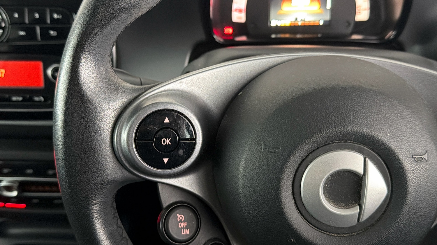 Used smart fortwo 2017 for sale - 77791502: Photo 20