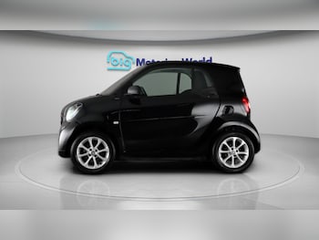 Used smart fortwo 2017 for sale - 77791502: Photo