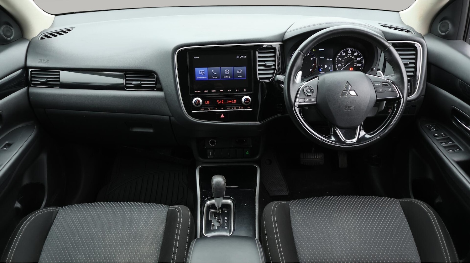 Used Mitsubishi Outlander 2020 for sale - 76645467: Photo 14