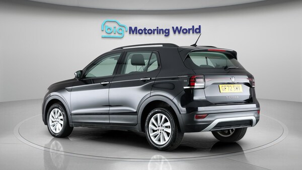 Used Volkswagen T-Cross 2022 for sale - 75646600: Photo 6