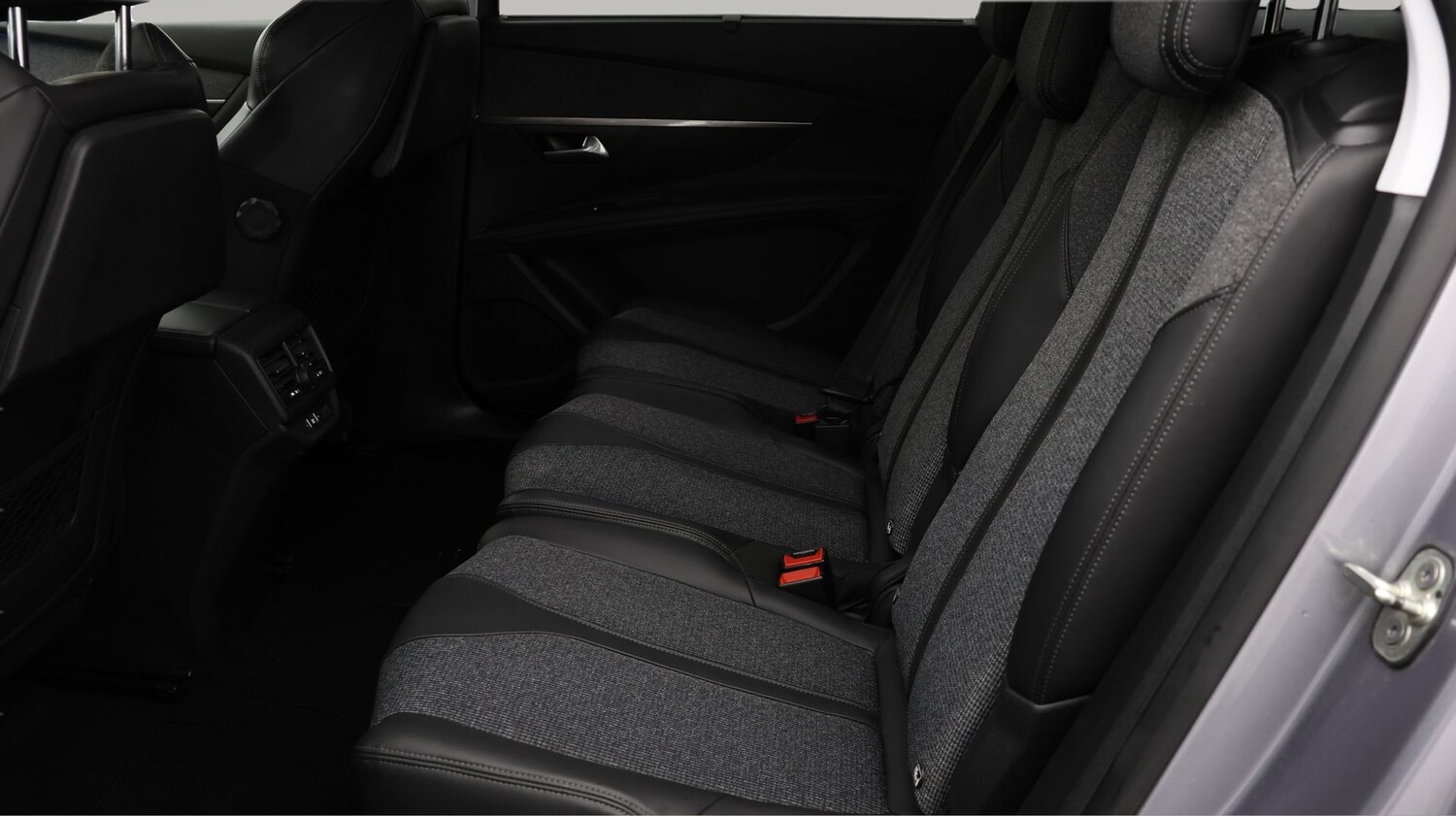 Used Peugeot 5008 2018 for sale - 77435016: Photo 16