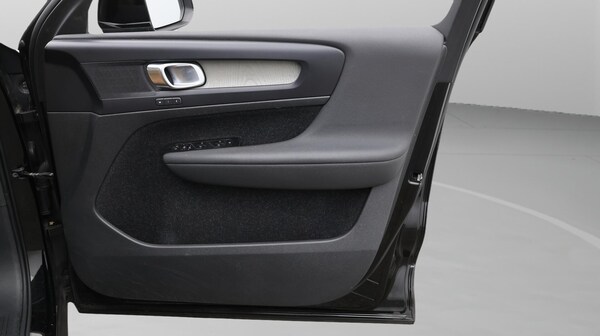 Used Volvo XC40 2020 for sale - 75707233: Photo 16