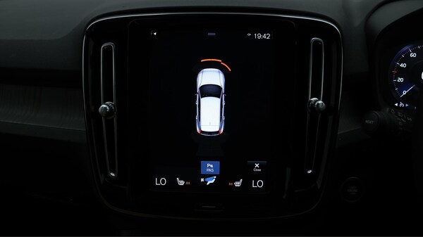 Used Volvo XC40 2020 for sale - 75707233: Photo 27