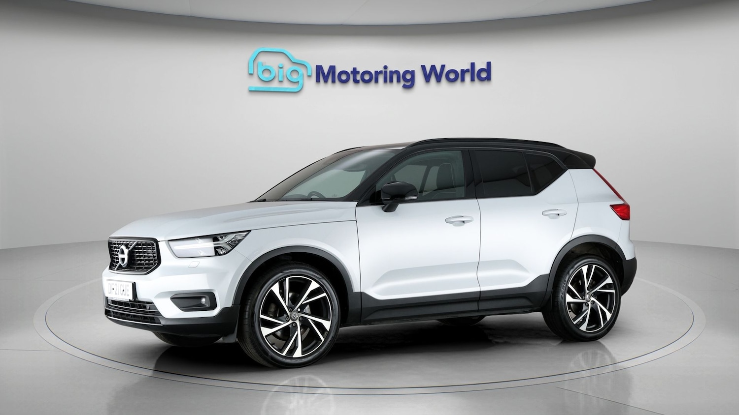 Used Volvo XC40 2021 for sale - 77630909: Photo 3