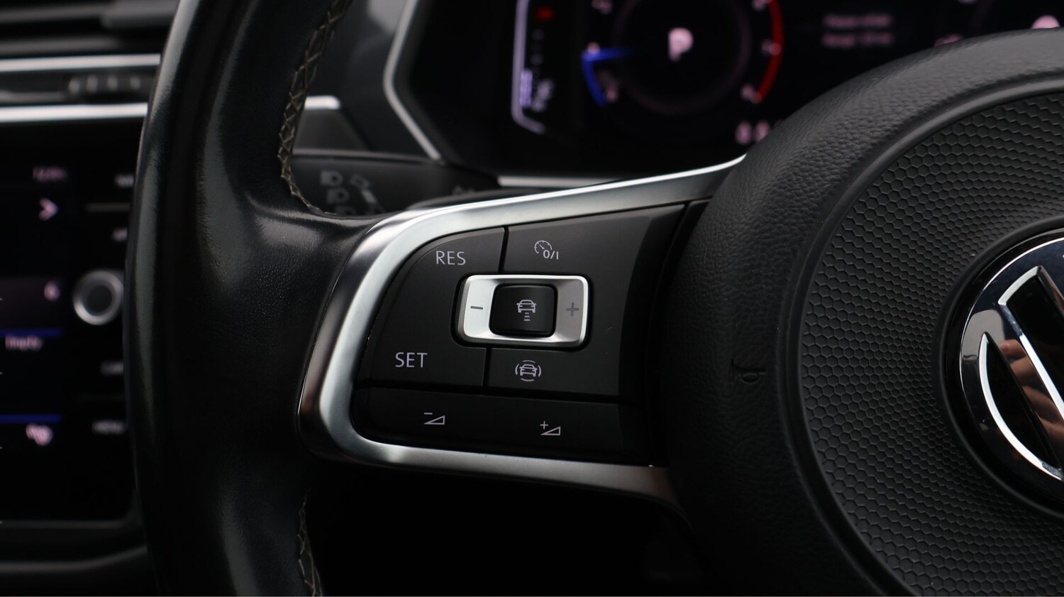 Used Volkswagen Tiguan 2019 for sale - 77461922: Photo 24