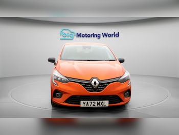 Used Renault Clio 2023 for sale - 77831571: Photo