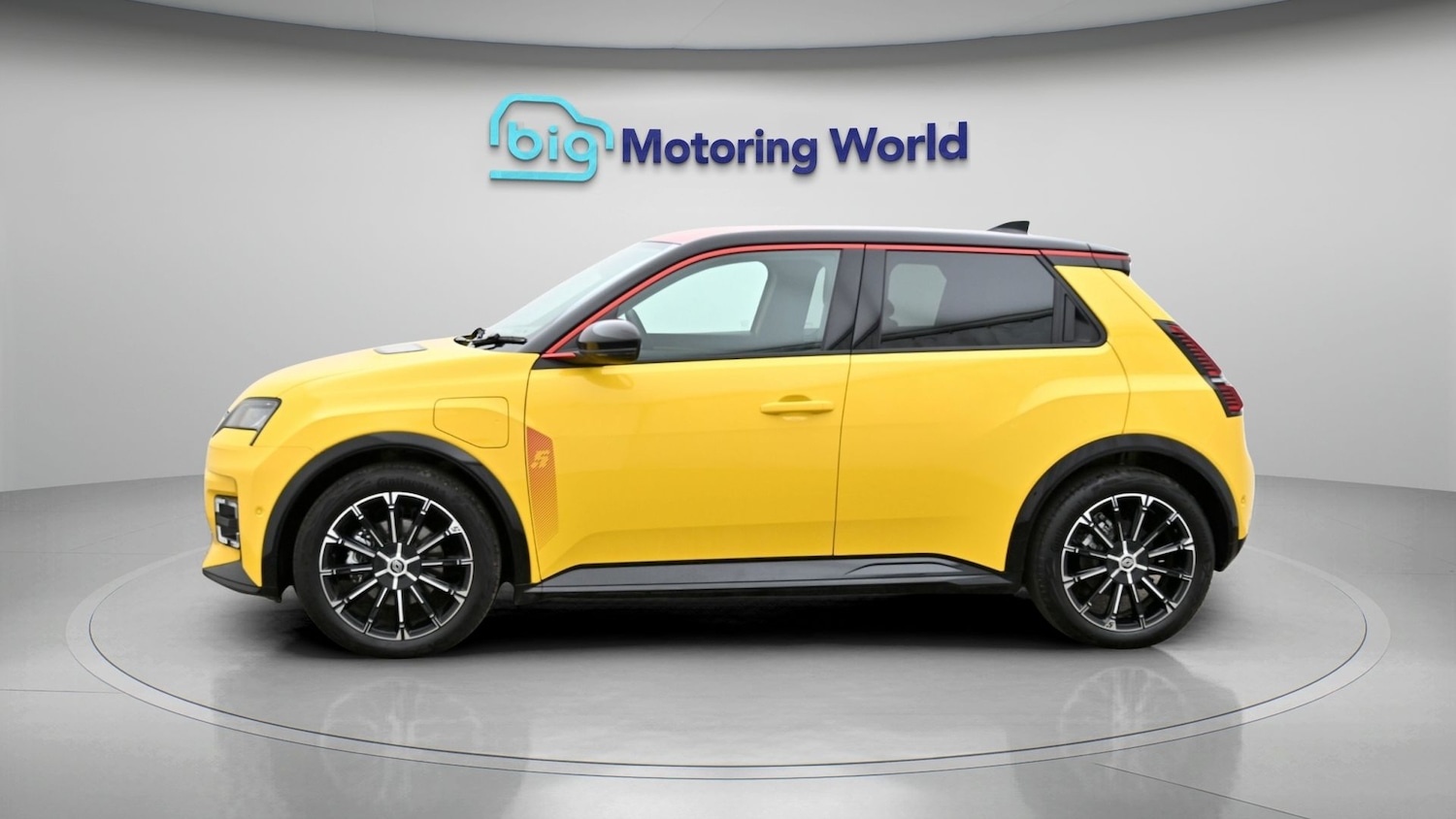 Used Renault 5 2025 for sale - 78095641: Photo 4