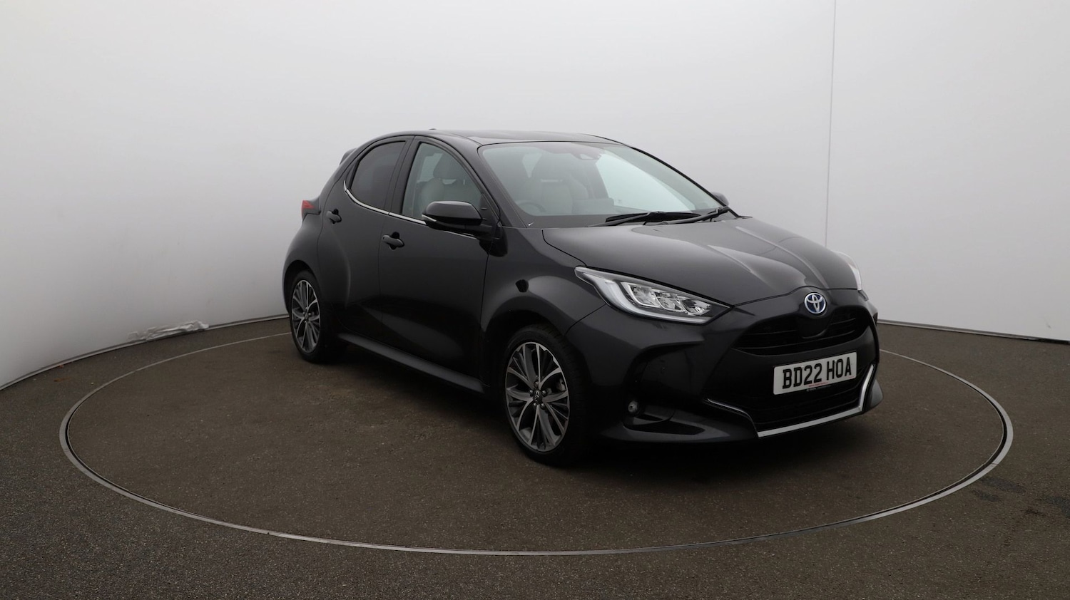 Used Toyota Yaris 2022 for sale - 76815471: Photo 35