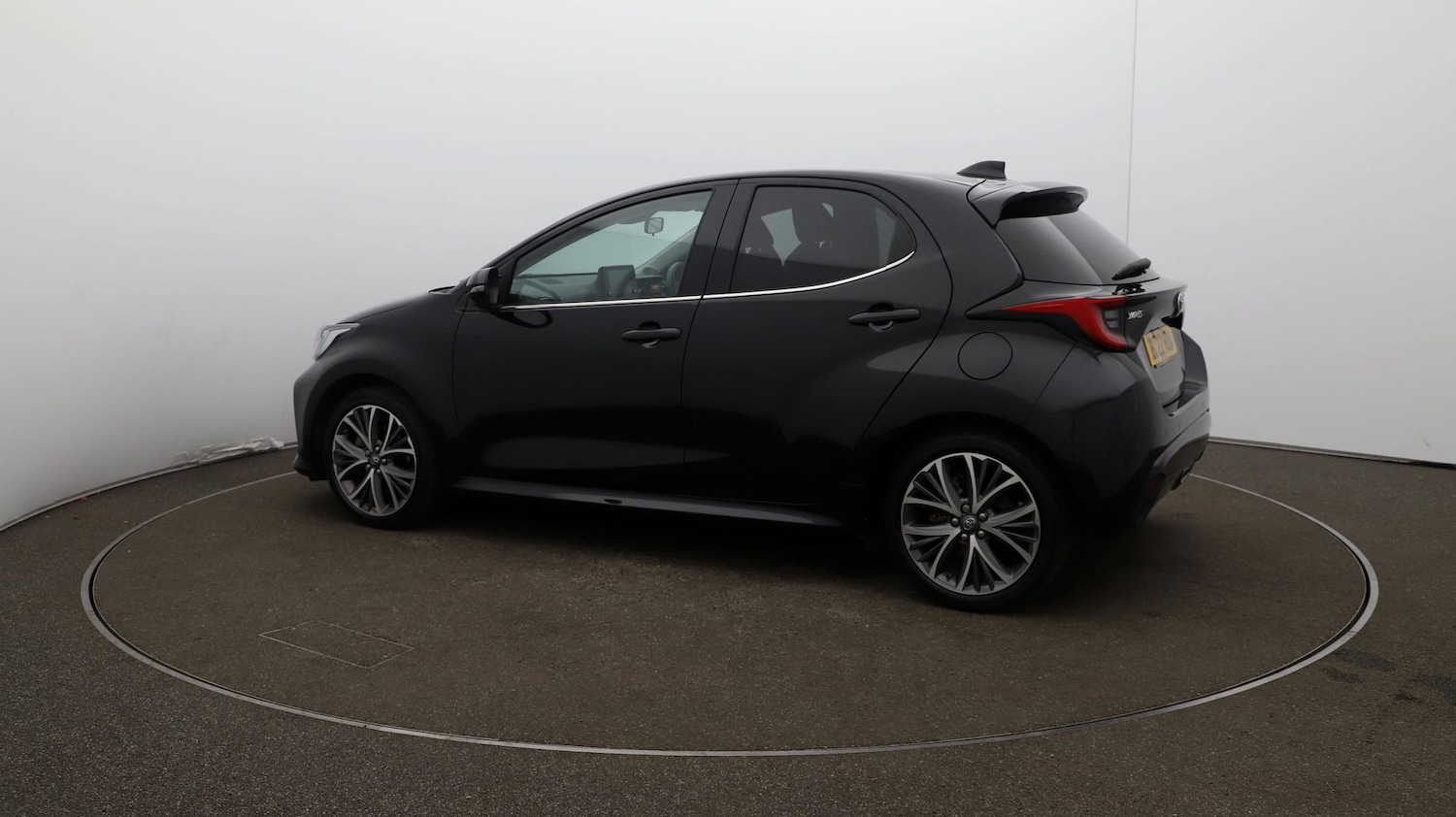 Used Toyota Yaris 2022 for sale - 76815471: Photo 39