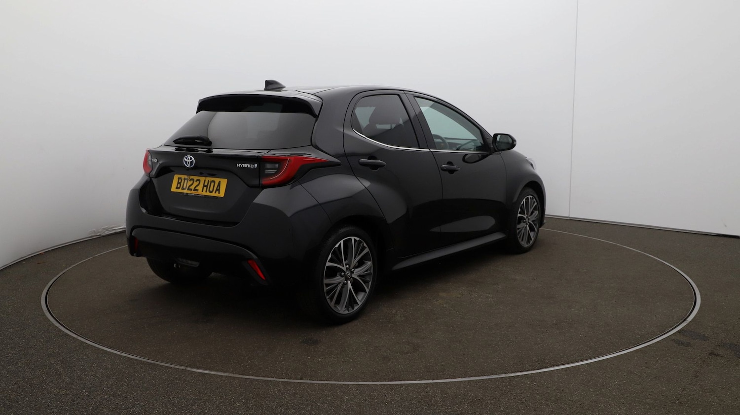 Used Toyota Yaris 2022 for sale - 76815471: Photo 46