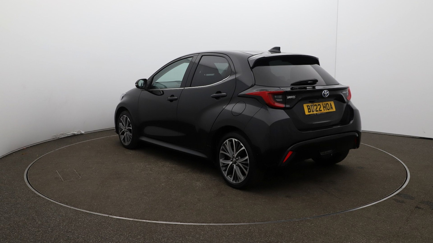 Used Toyota Yaris 2022 for sale - 76815471: Photo 54