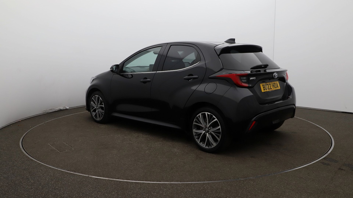 Used Toyota Yaris 2022 for sale - 76815471: Photo 55