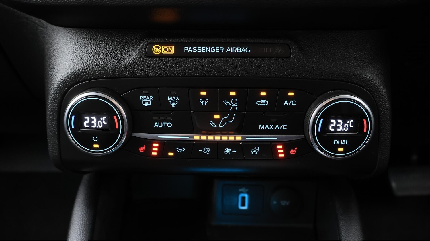 Used Ford Focus 2020 for sale - 76409041: Photo 13