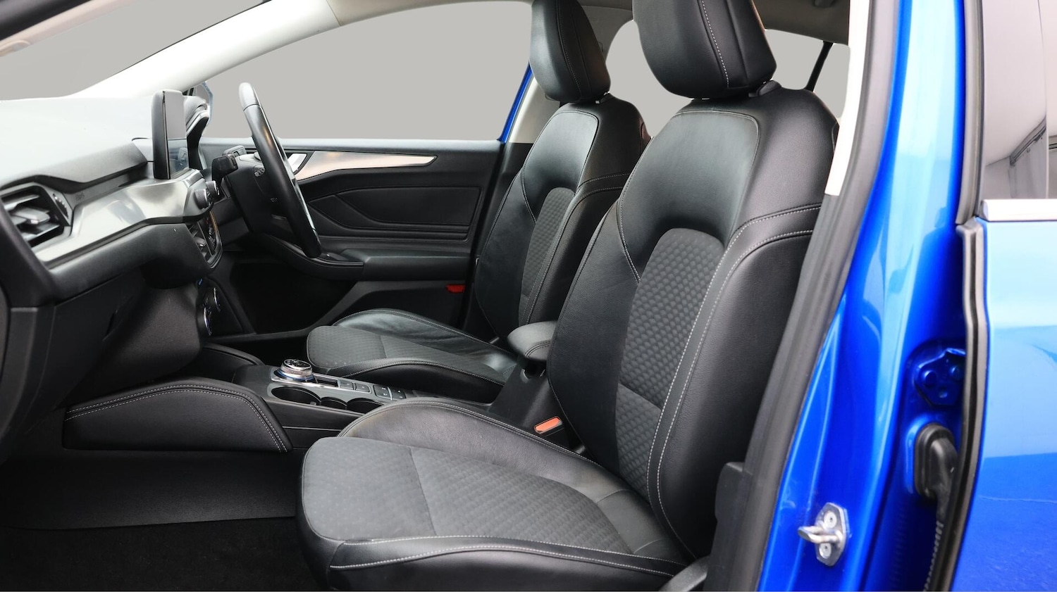 Used Ford Focus 2020 for sale - 76409041: Photo 15