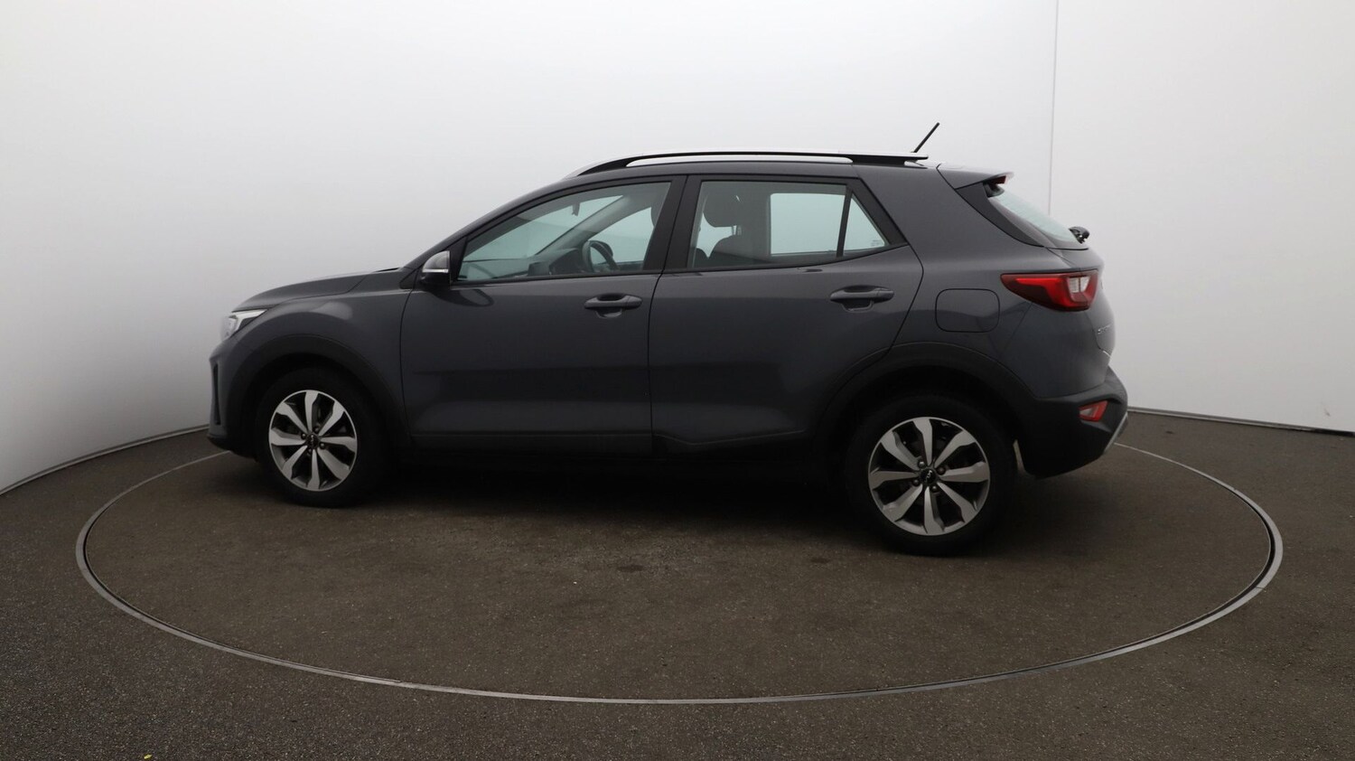 Used Kia Stonic for sale - 76815486: Photo 48