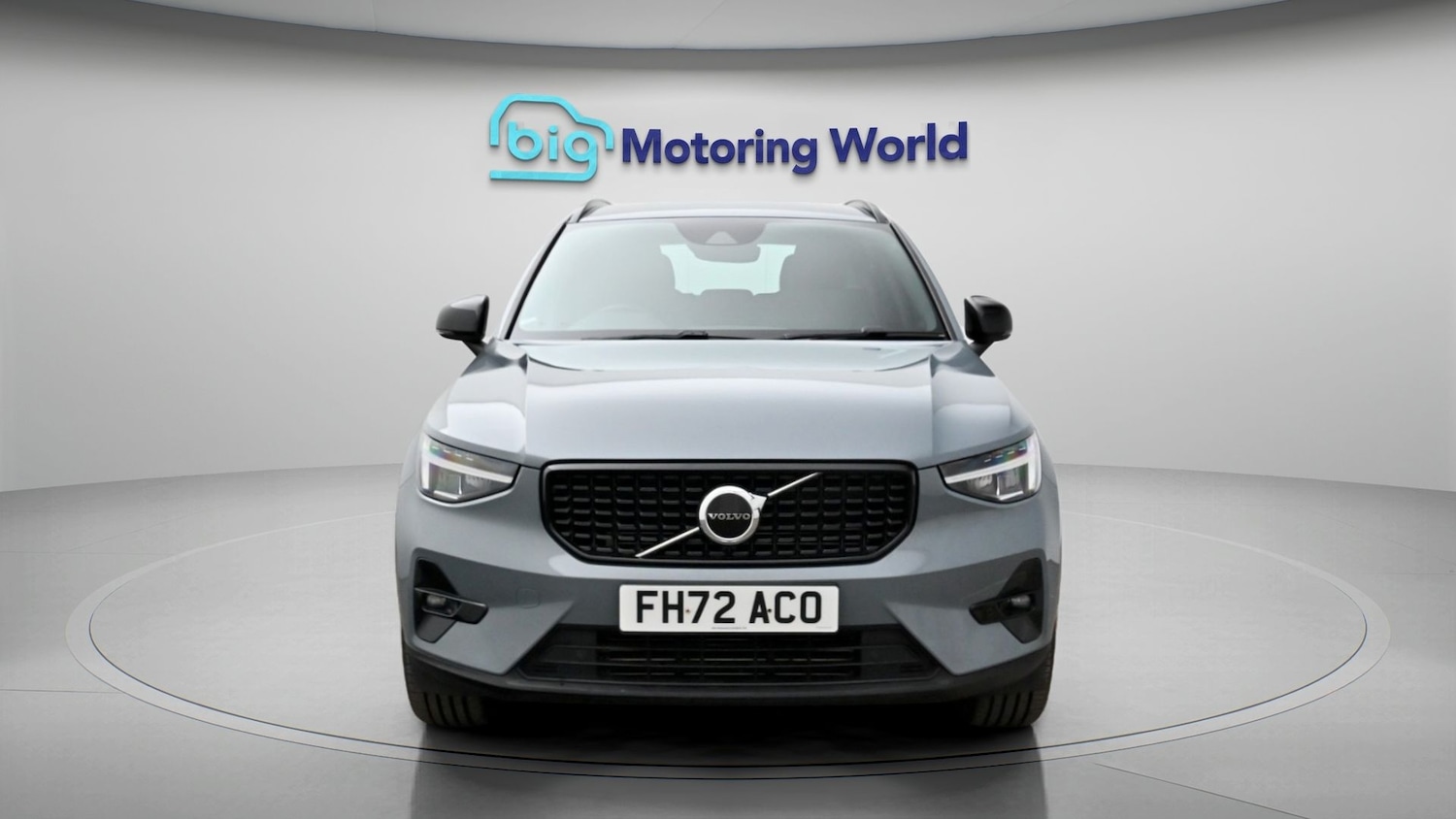 Used Volvo XC40 2023 for sale - 78040406: Photo 2