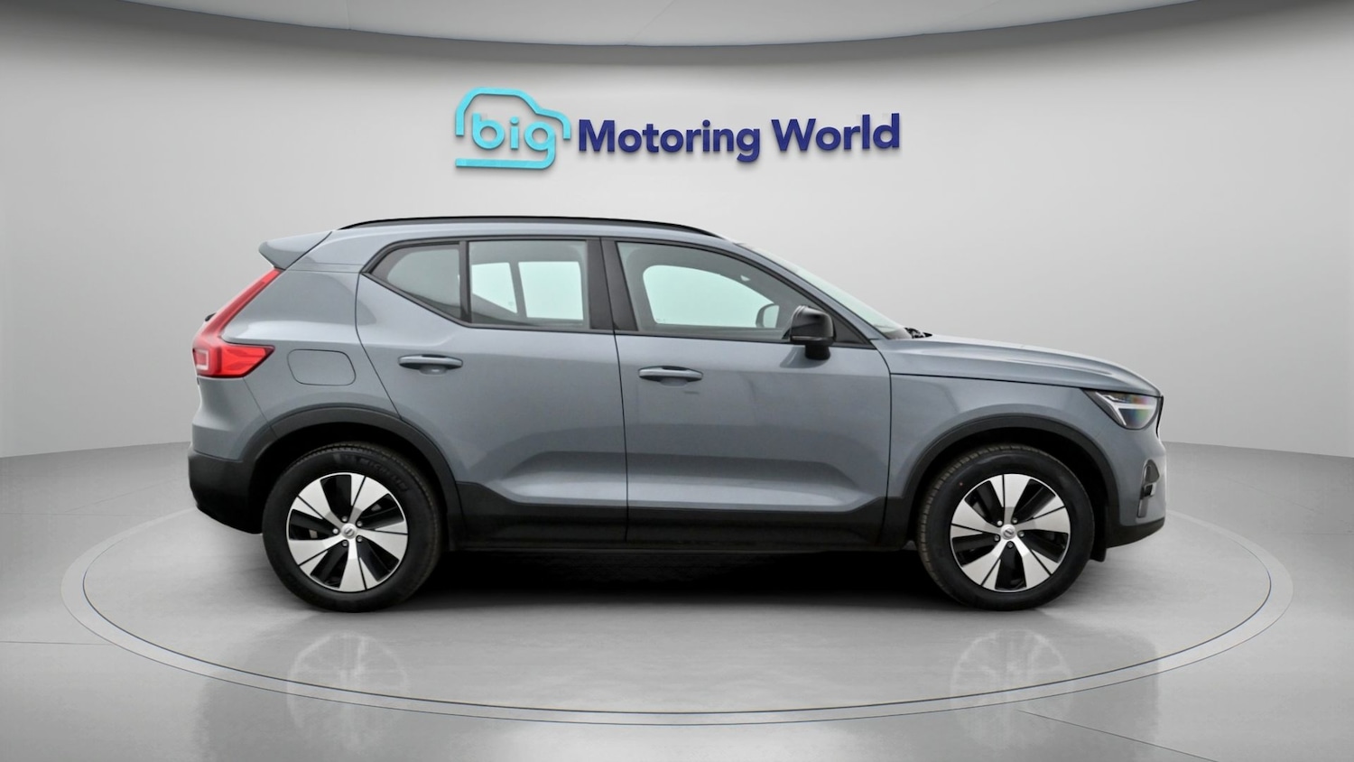 Used Volvo XC40 2023 for sale - 78040406: Photo 8