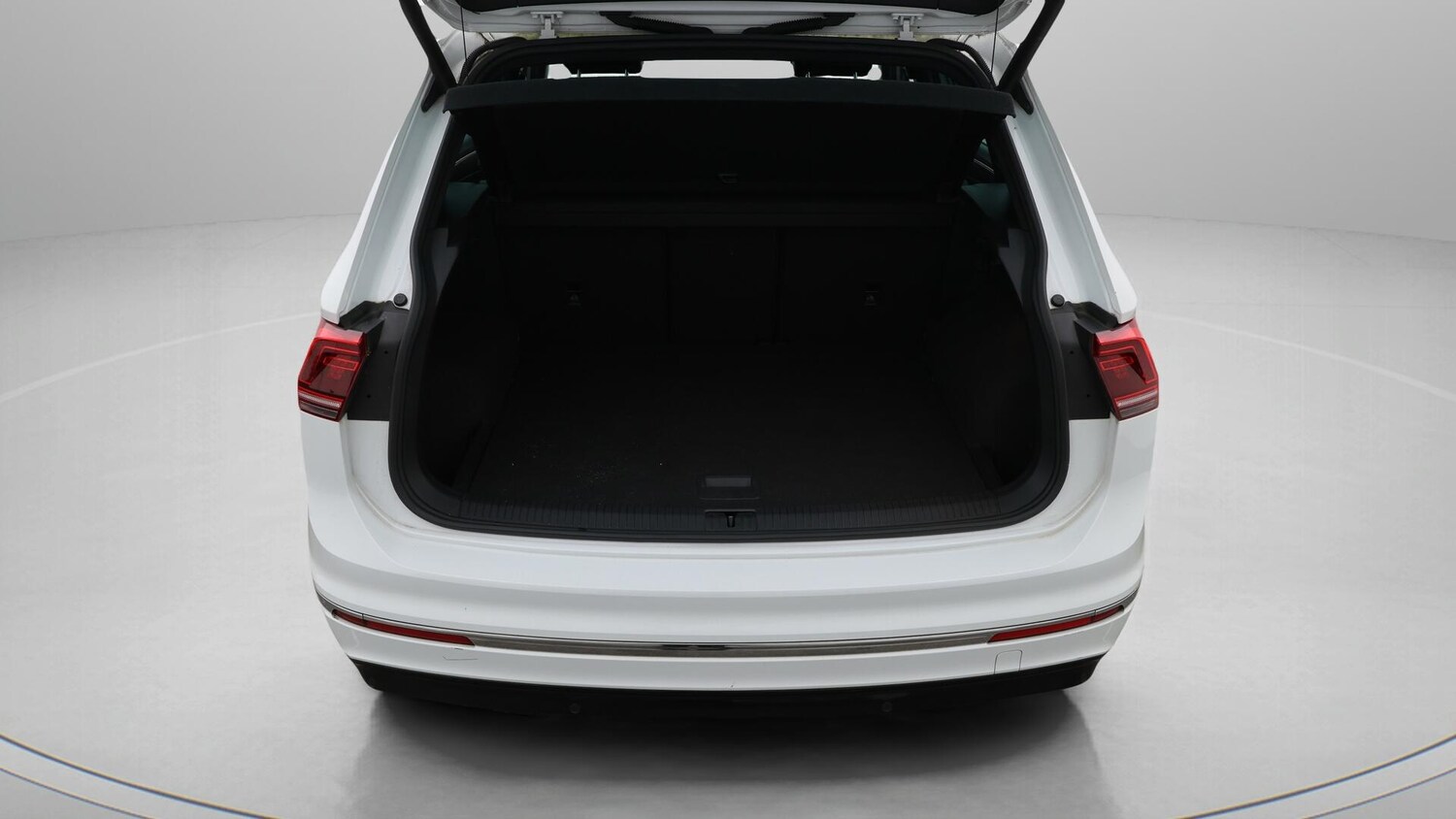 Used Volkswagen Tiguan 2019 for sale - 76688590: Photo 18