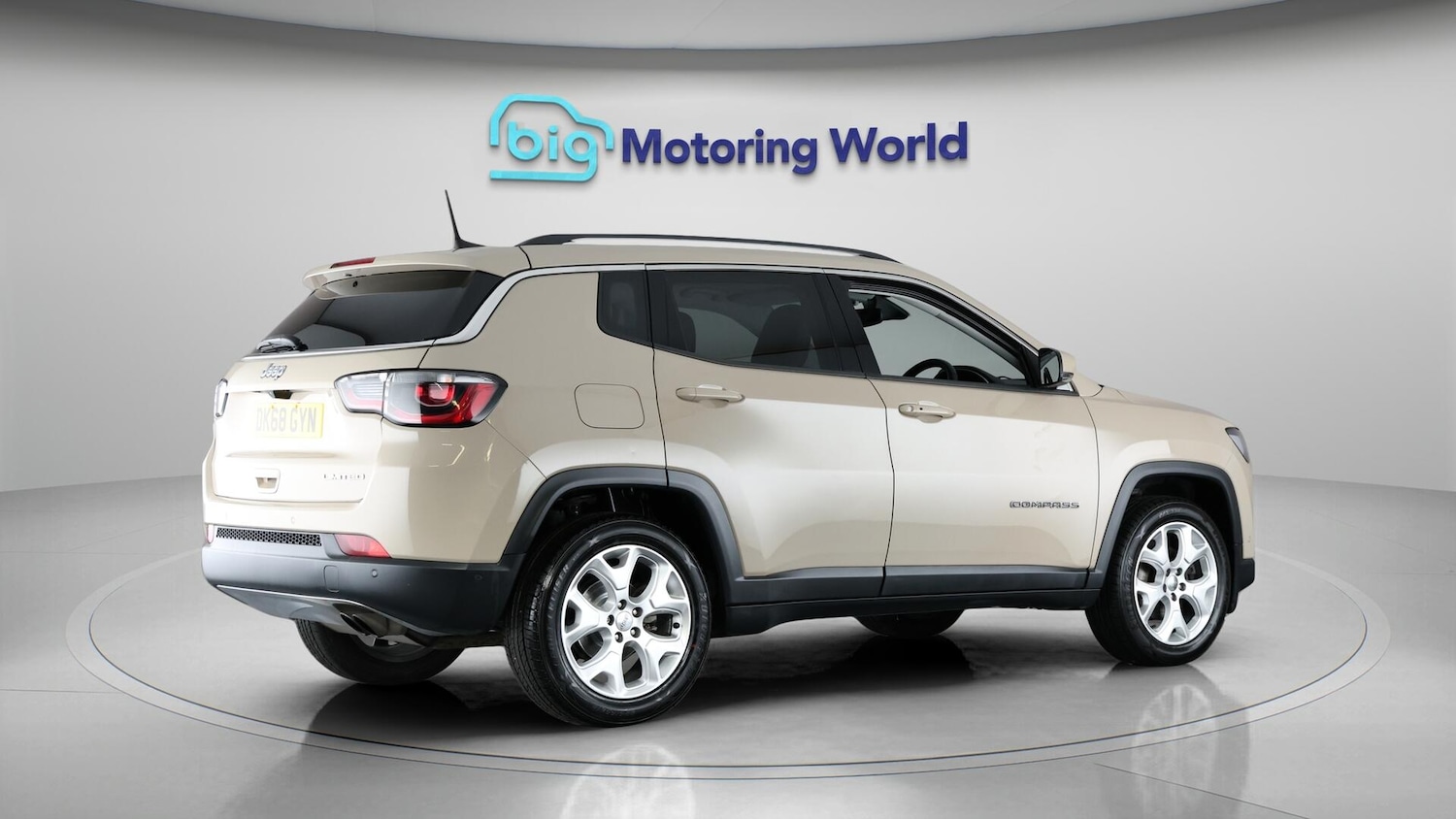 Used Jeep Compass 2018 for sale - 76370191: Photo 8