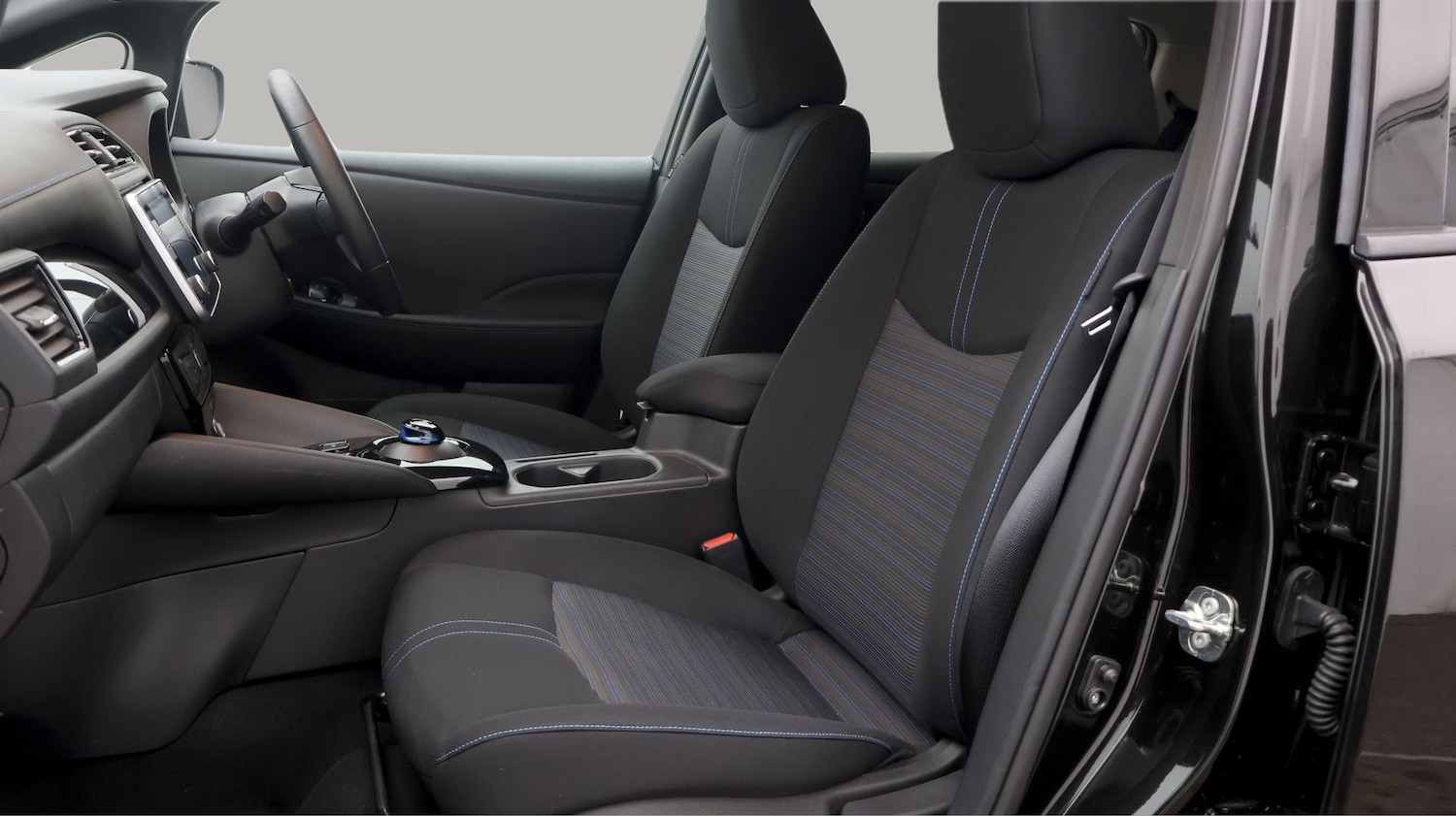 Used Nissan Leaf 2023 for sale - 77233226: Photo 14