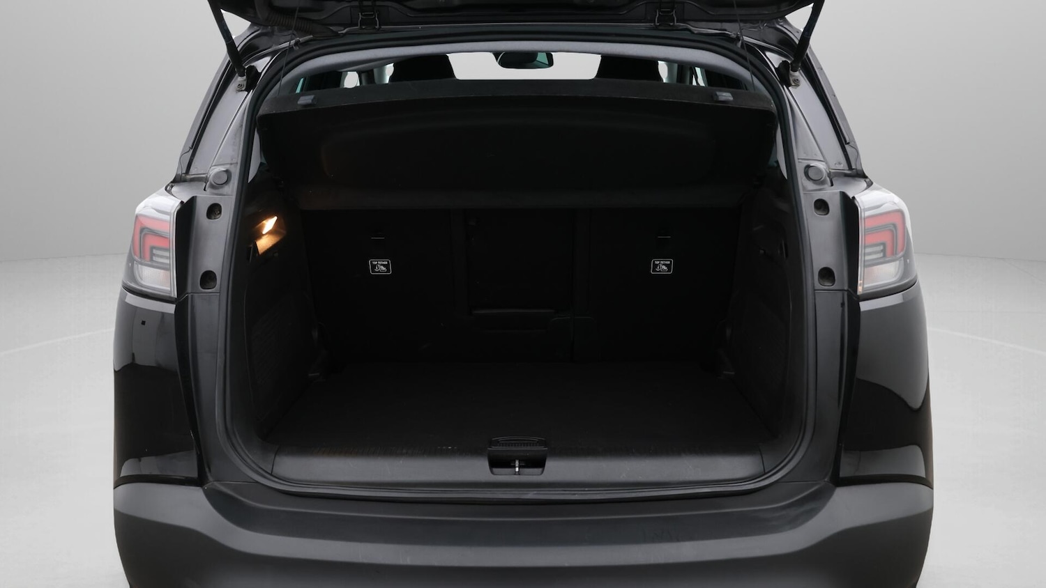 Used Vauxhall Crossland 2022 for sale - 76656995: Photo 18