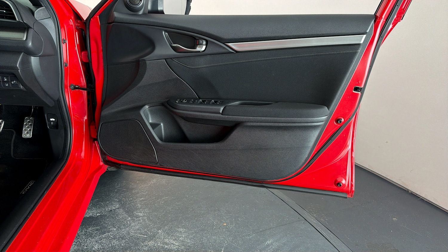 Used Honda Civic 2018 for sale - 78094813: Photo 14