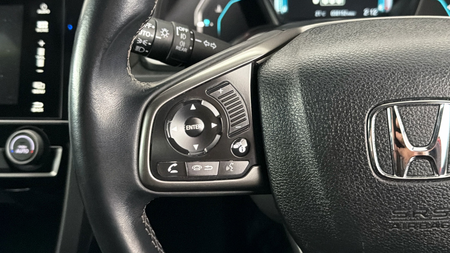 Used Honda Civic 2018 for sale - 78094813: Photo 23