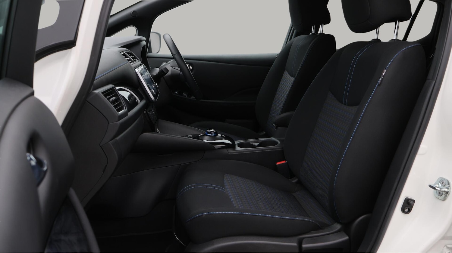 Used Nissan Leaf for sale - 76727235: Photo 15