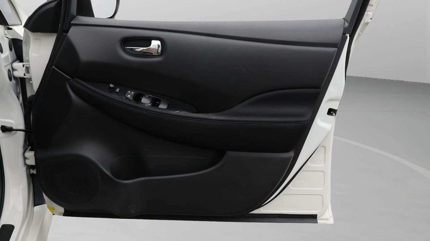 Used Nissan Leaf for sale - 76727235: Photo 16