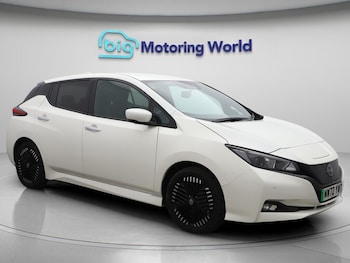 Nissan - Leaf